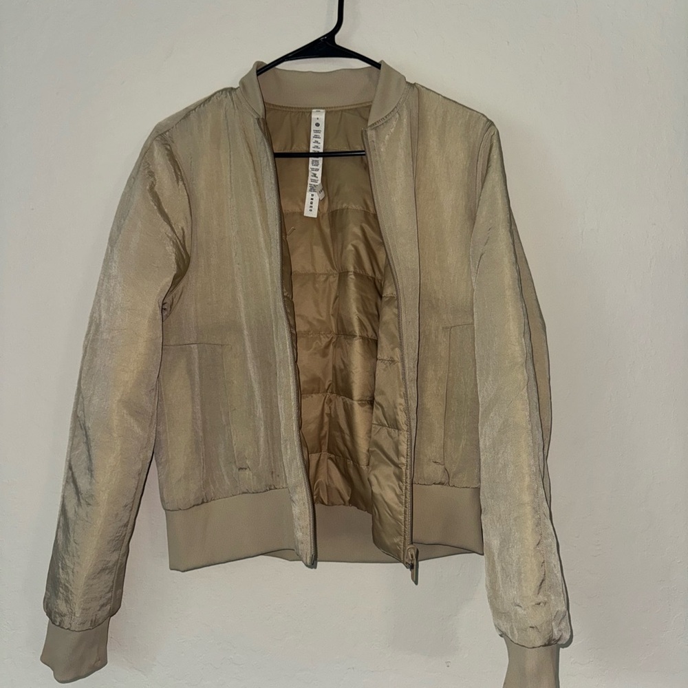 Lululemon Reversible Bomber Jacket - Picture 3 of 6